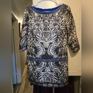 Elegant Black and White Patterned Dress